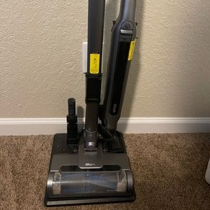 Cordless vaccum